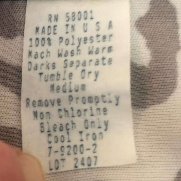 Joanna Long Sleeve Leopard Print Button Front Blouse Women’s Plus Size 3X NWOT - Picture 9 of 12